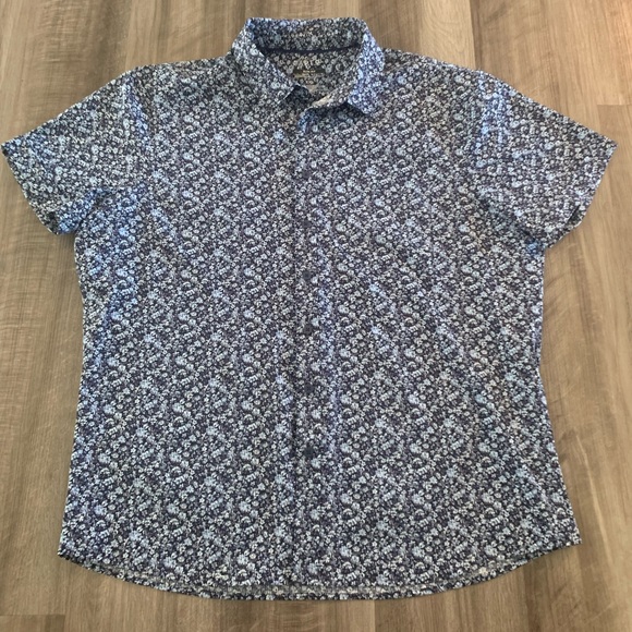 Men’s Apt 9 Slim Fit Button Down Shirt - Size XXL - Picture 1 of 4